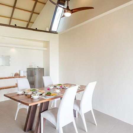 L'Osteria Luxe Beachfront B&B Хенерал Луна Екстериор снимка